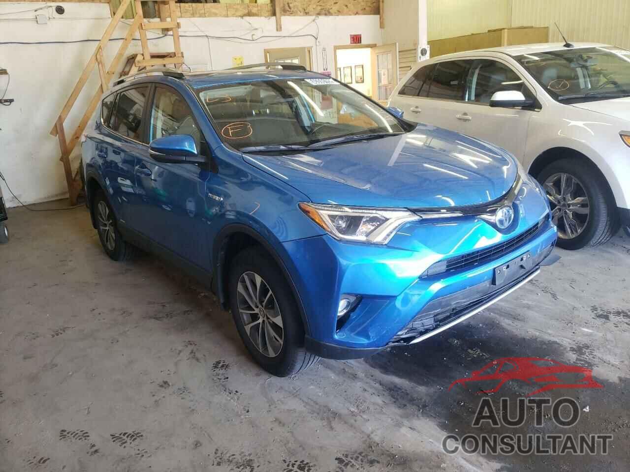 TOYOTA RAV4 2018 - JTMRJREVXJD168378