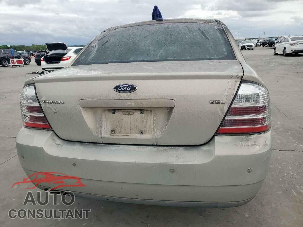 FORD TAURUS 2009 - 1FAHP24WX9G106152