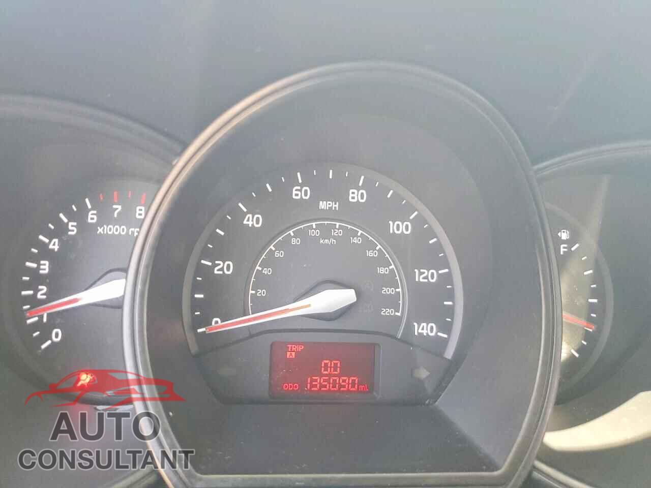KIA RIO 2013 - KNADM5A37D6295643