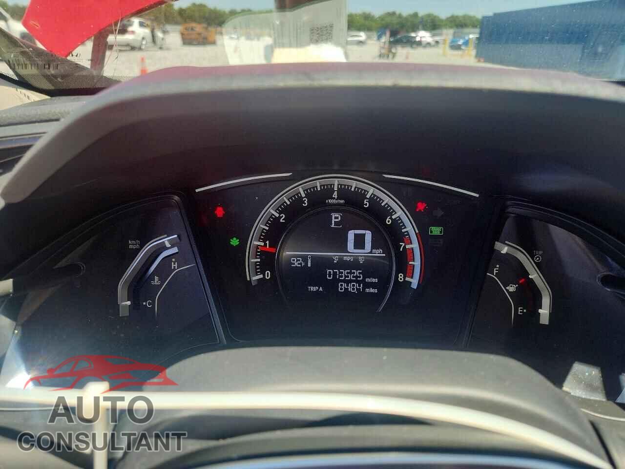 HONDA CIVIC 2017 - 2HGFC2F52HH557050