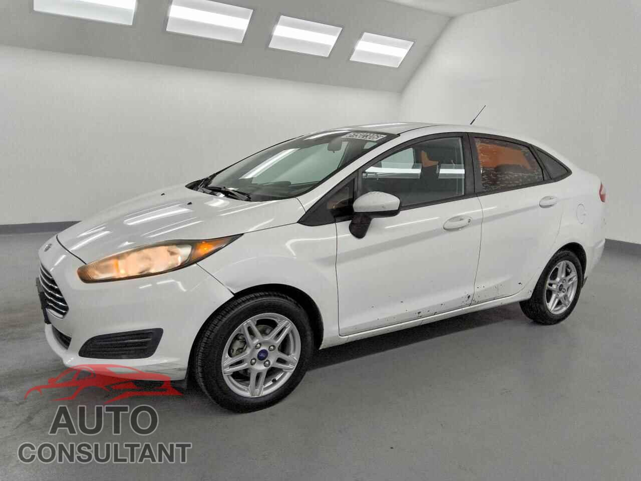 FORD FIESTA 2017 - 3FADP4BJ9HM122607