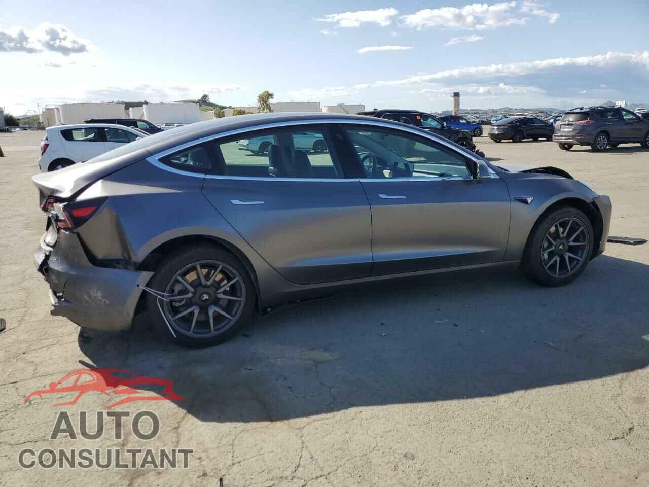 TESLA MODEL 3 2019 - 5YJ3E1EA0KF419721