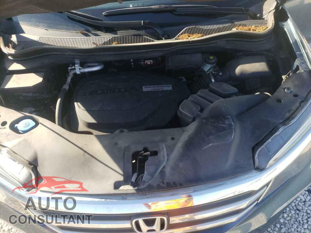 HONDA PILOT 2018 - 5FNYF5H53JB031812