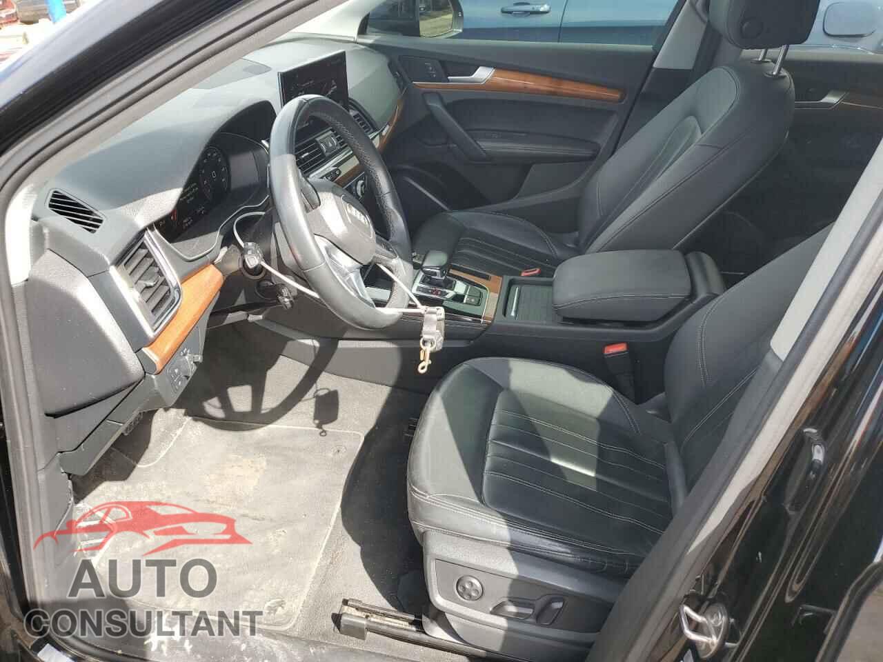 AUDI Q5 2021 - WA1BAAFY8M2105236