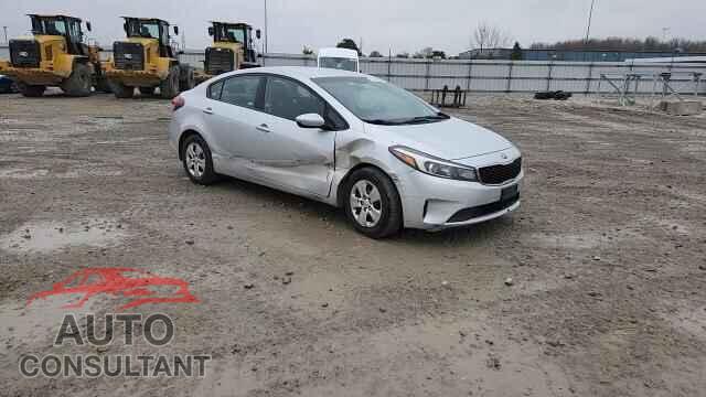 KIA FORTE 2017 - 3KPFK4A72HE037500