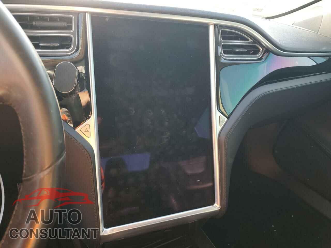 TESLA MODEL S 2015 - 5YJSA1S22FF094368