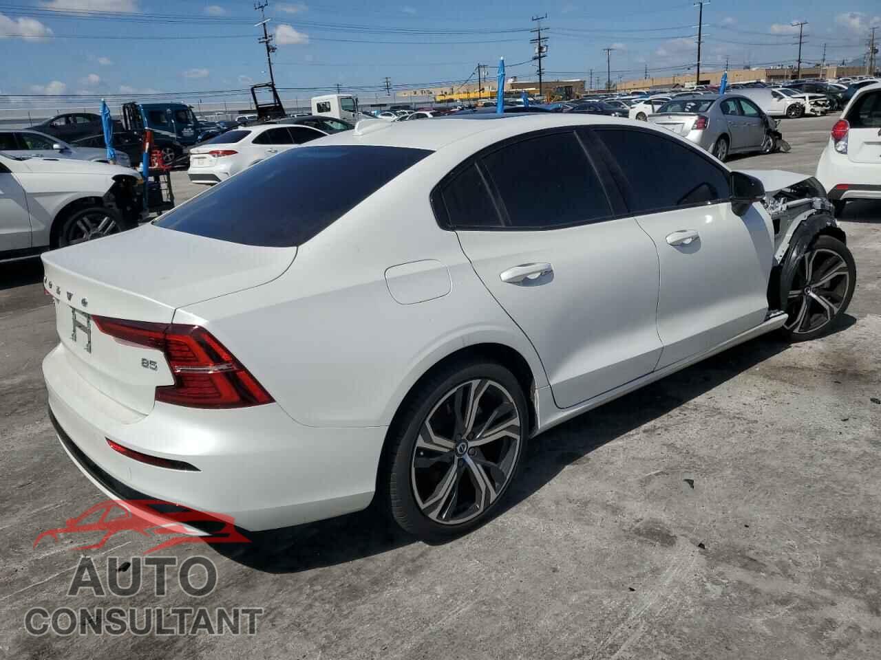 VOLVO S60 CORE 2024 - 7JRL12FK5RG325053