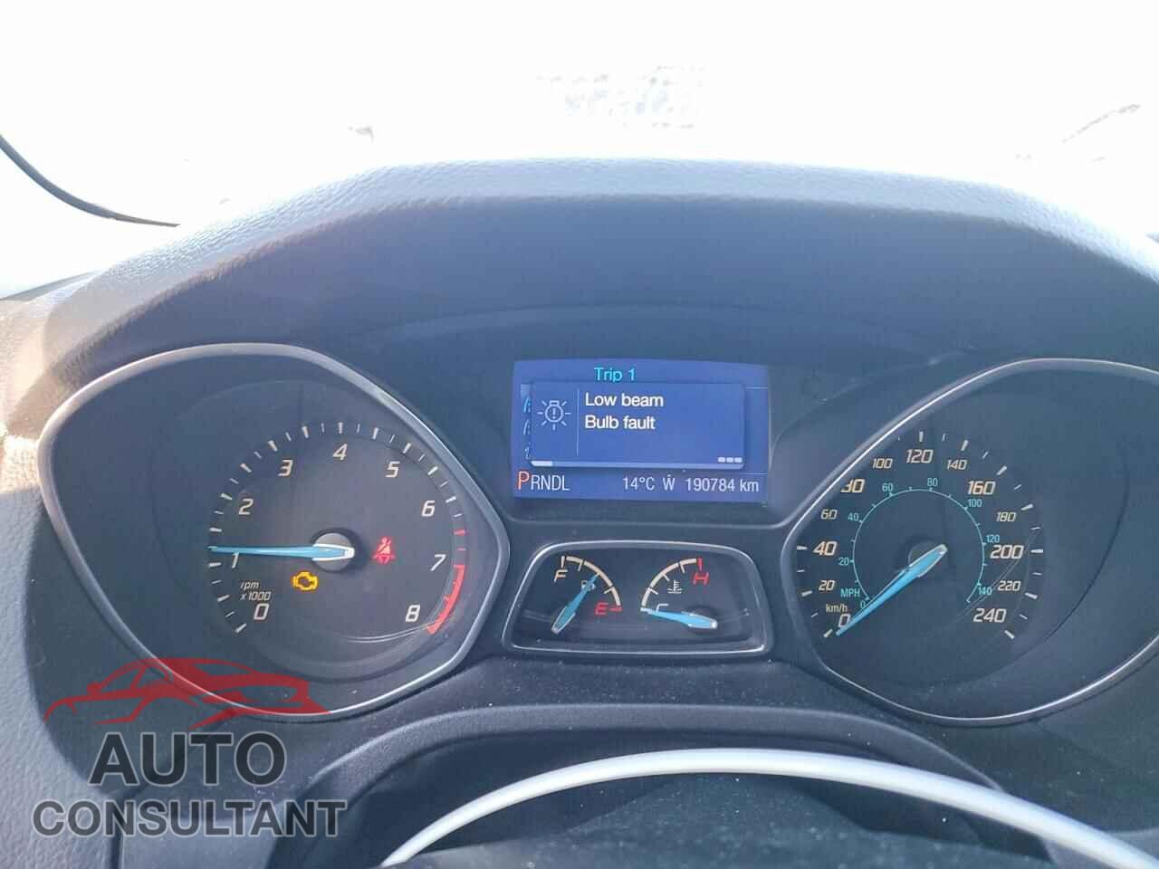 FORD FOCUS 2013 - 1FADP3F28DL140640