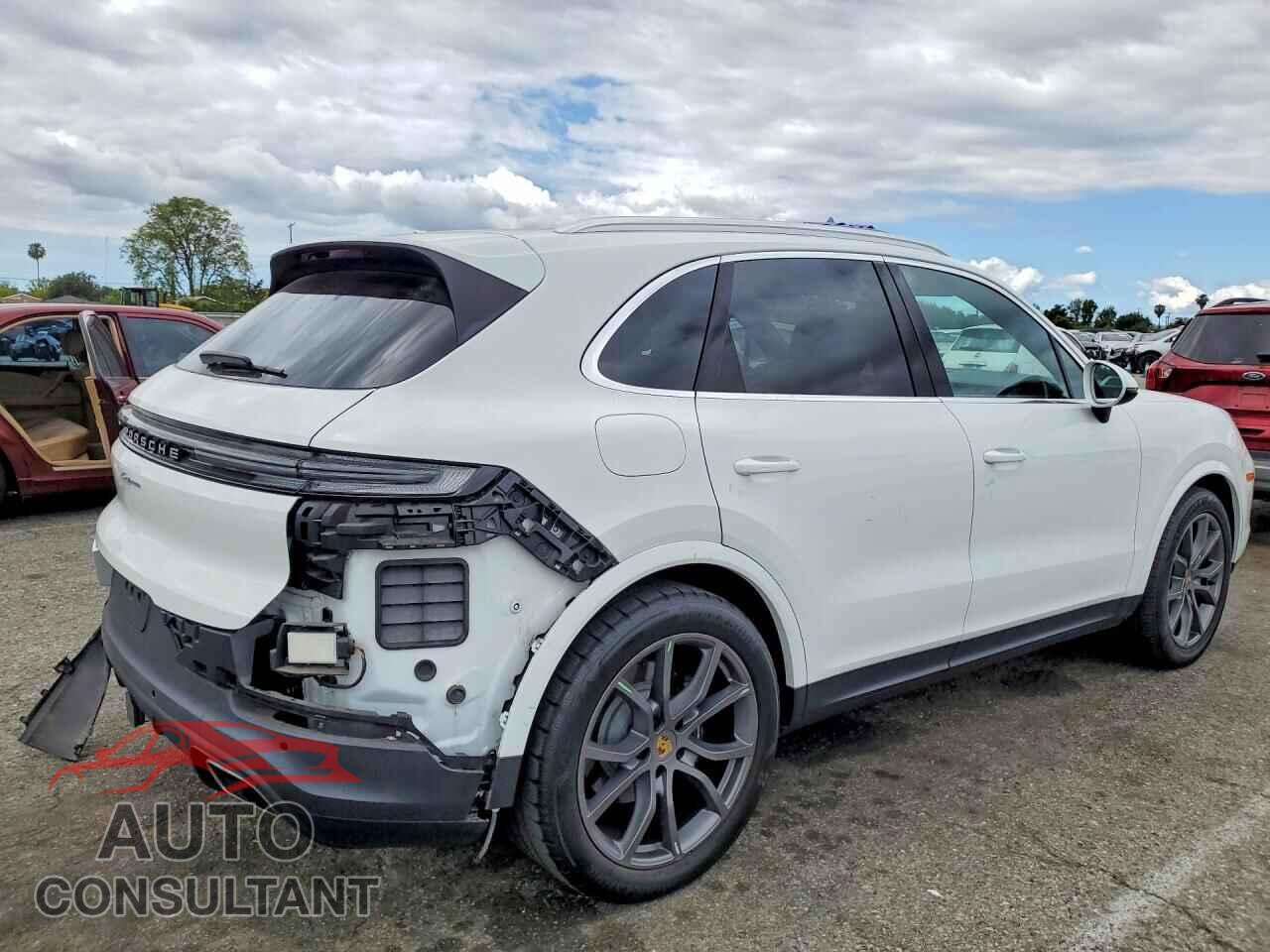 PORSCHE CAYENNE 2024 - WP1AA2AY3RDA02573