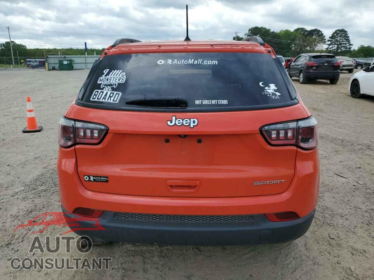 JEEP COMPASS 2018 - 3C4NJCAB0JT148111