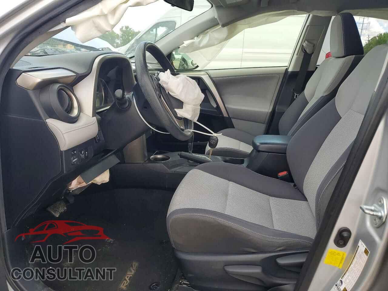 TOYOTA RAV4 2013 - JTMRFREV9DD005615