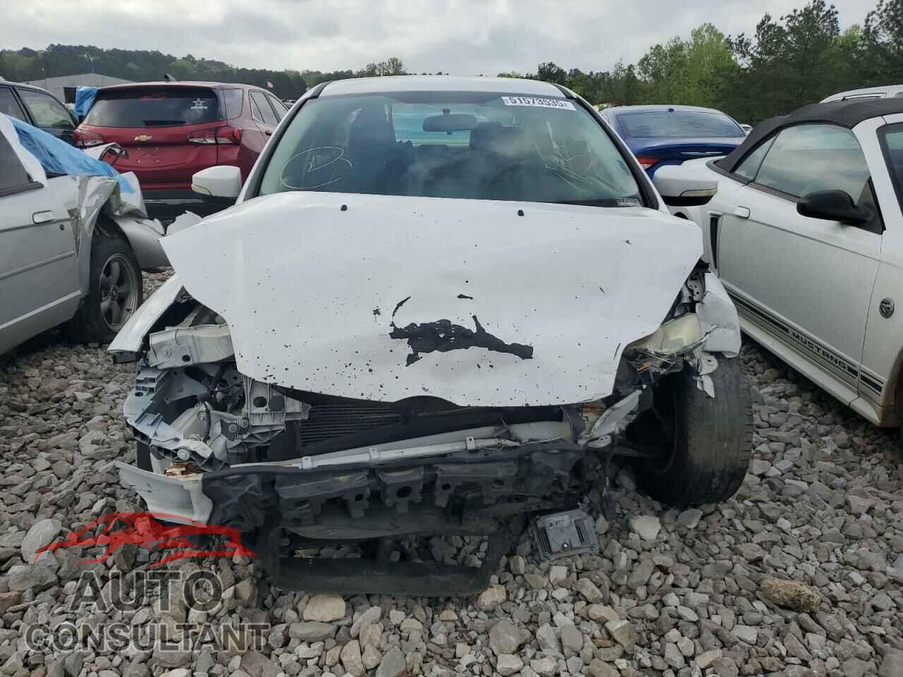 FORD FOCUS 2013 - 1FADP3F24DL217259