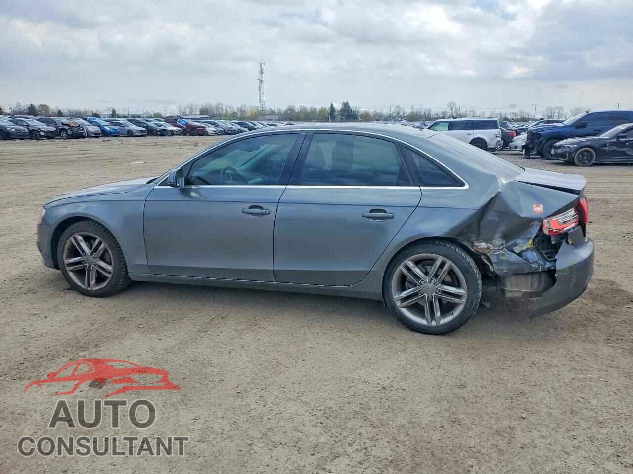AUDI A4 2013 - WAUFFCFL5DN044240