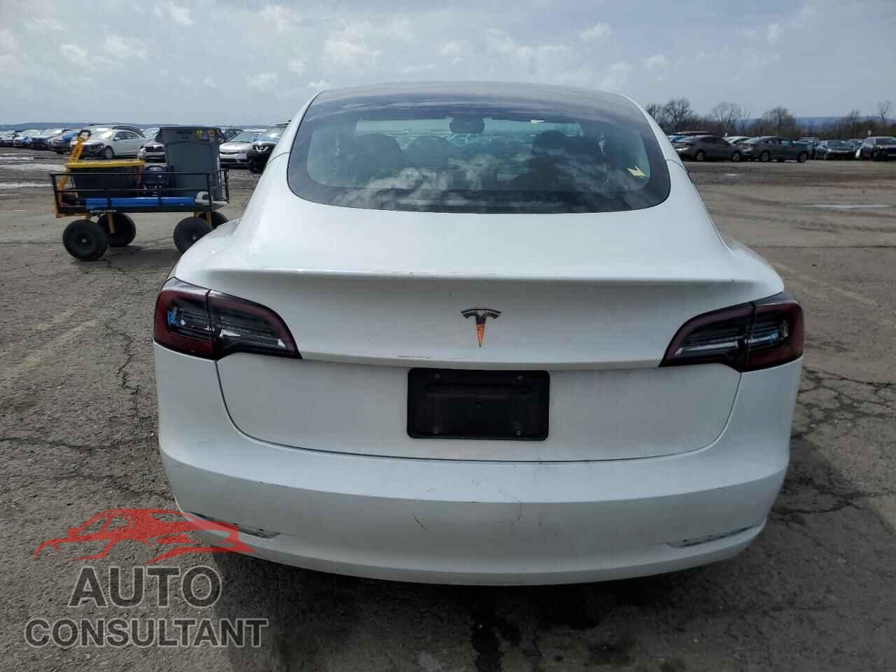 TESLA MODEL 3 2023 - 5YJ3E1EA3PF563318