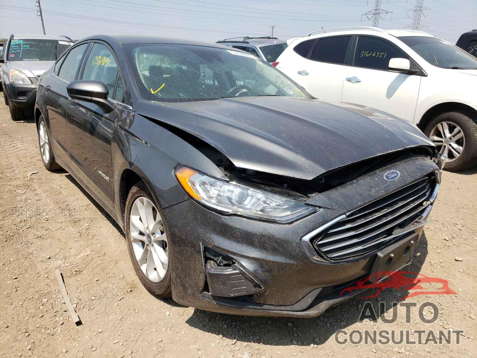 FORD FUSION 2019 - 3FA6P0LU2KR209043