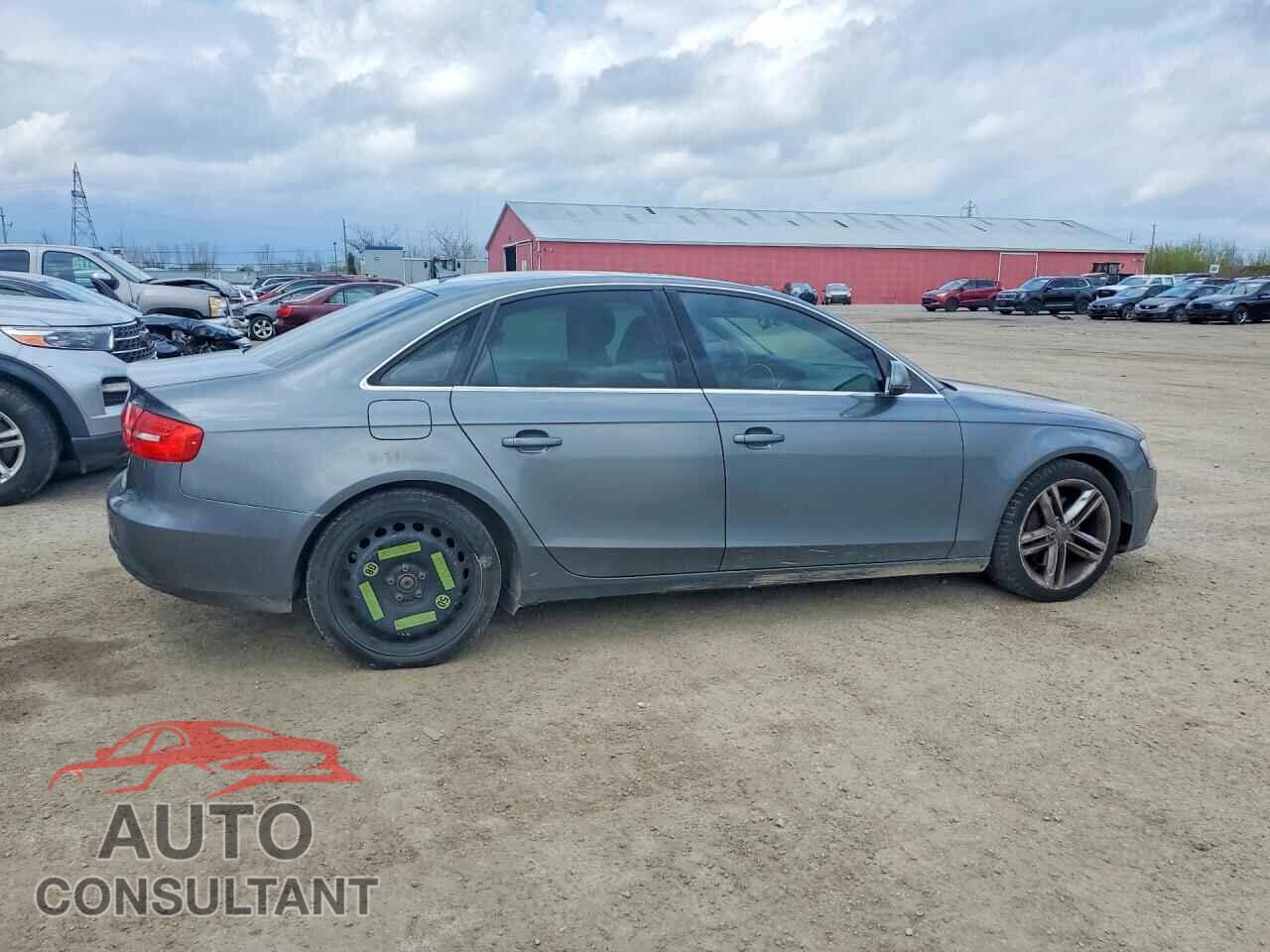 AUDI A4 2013 - WAUFFCFL5DN044240