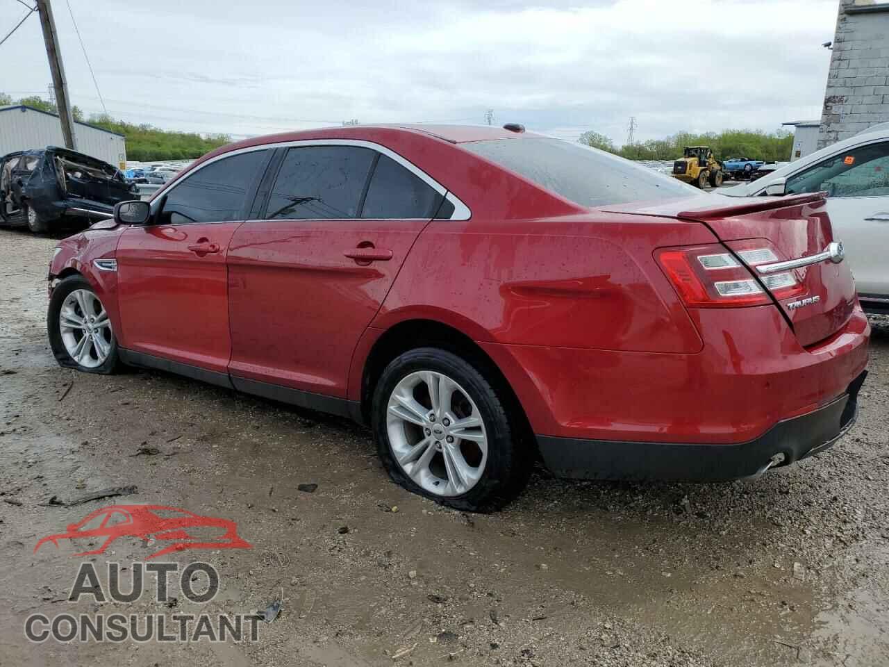 FORD TAURUS 2018 - 1FAHP2E89JG136375