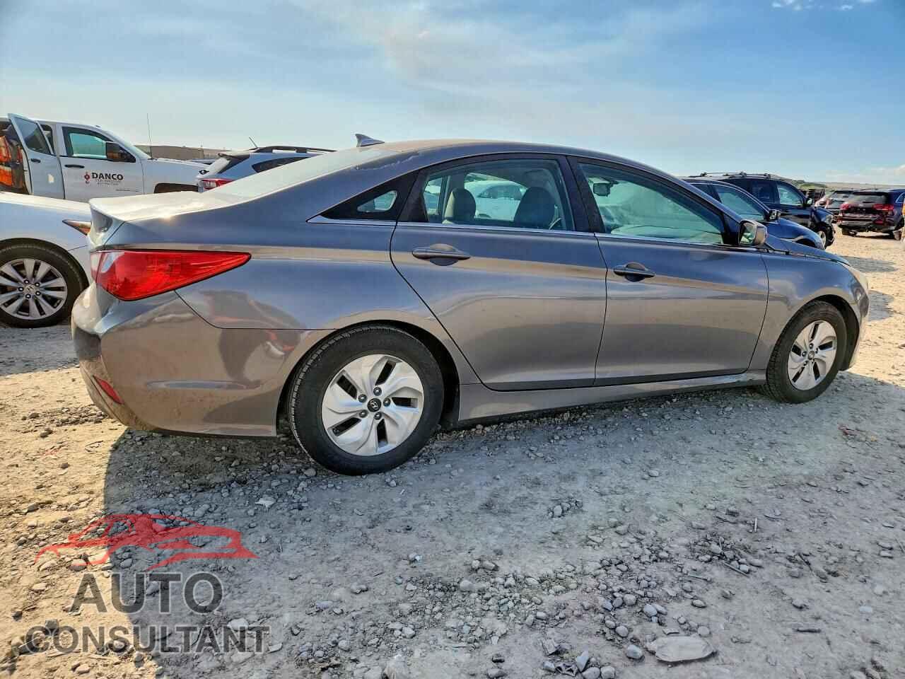 HYUNDAI SONATA 2014 - 5NPEB4AC5EH824103