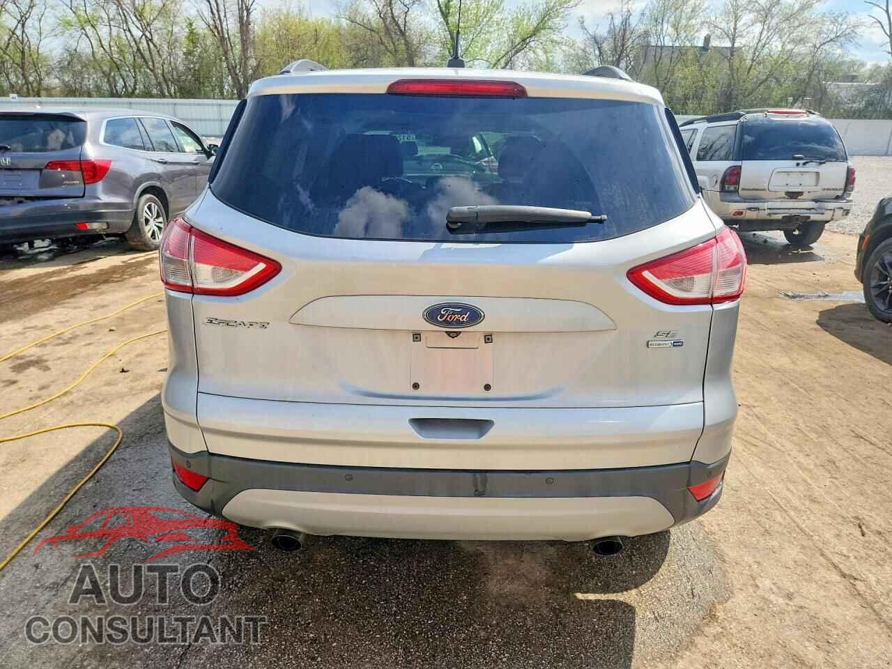 FORD ESCAPE 2016 - 1FMCU9G98GUA82469