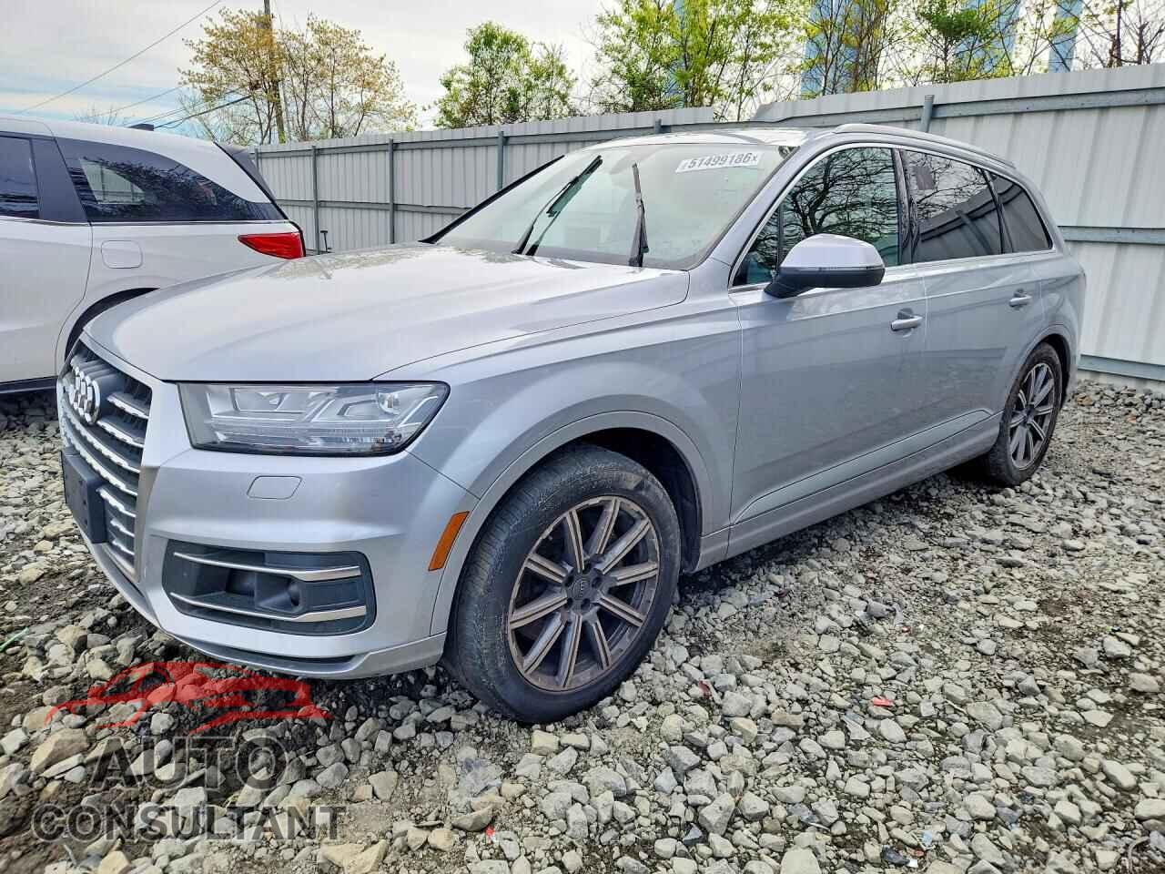 AUDI Q7 2018 - WA1LAAF76JD024666