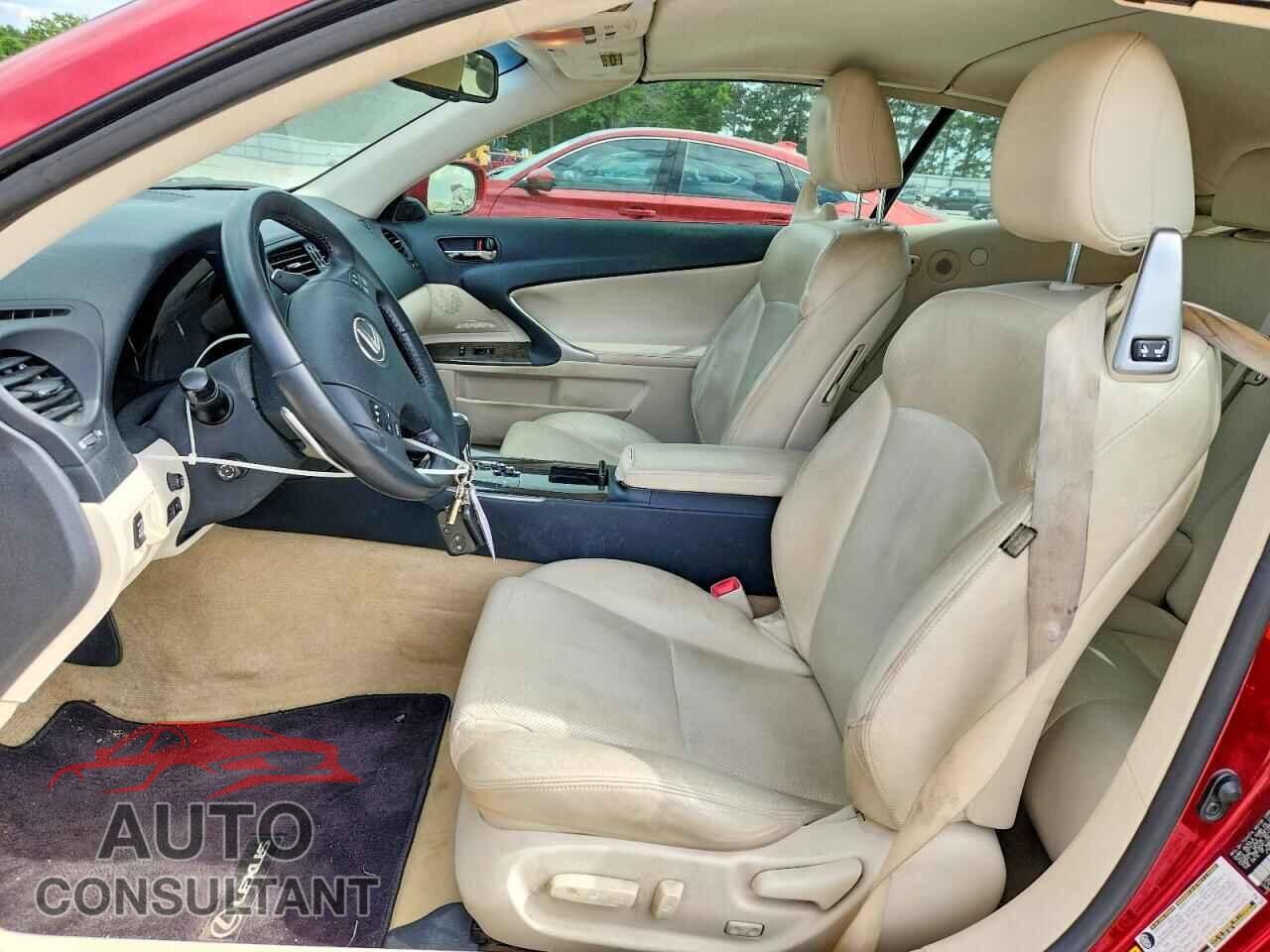 LEXUS IS 2010 - JTHFE2C26A2504674