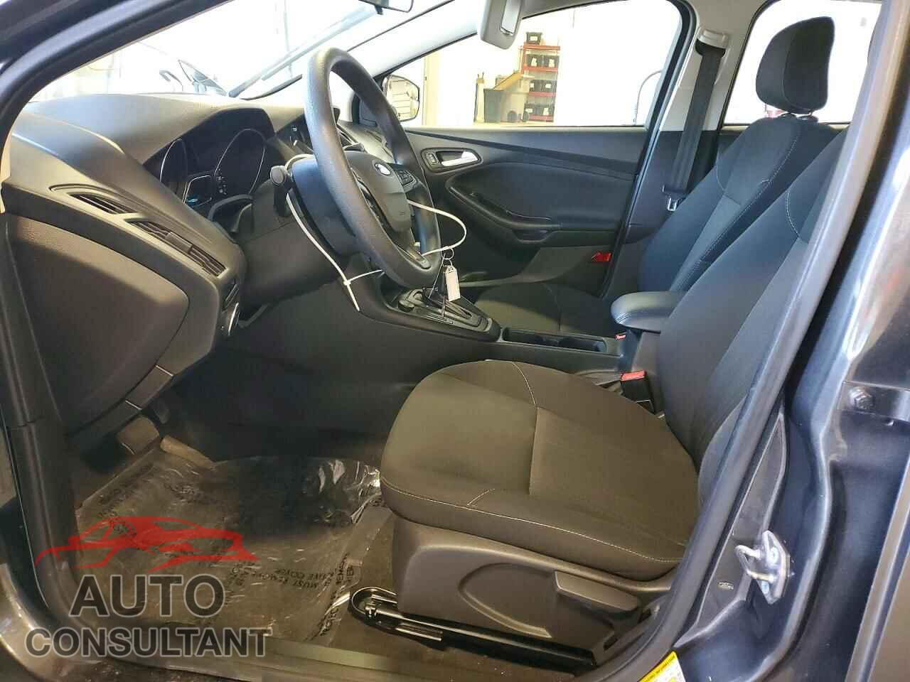 FORD FOCUS 2018 - 1FADP3K28JL213751