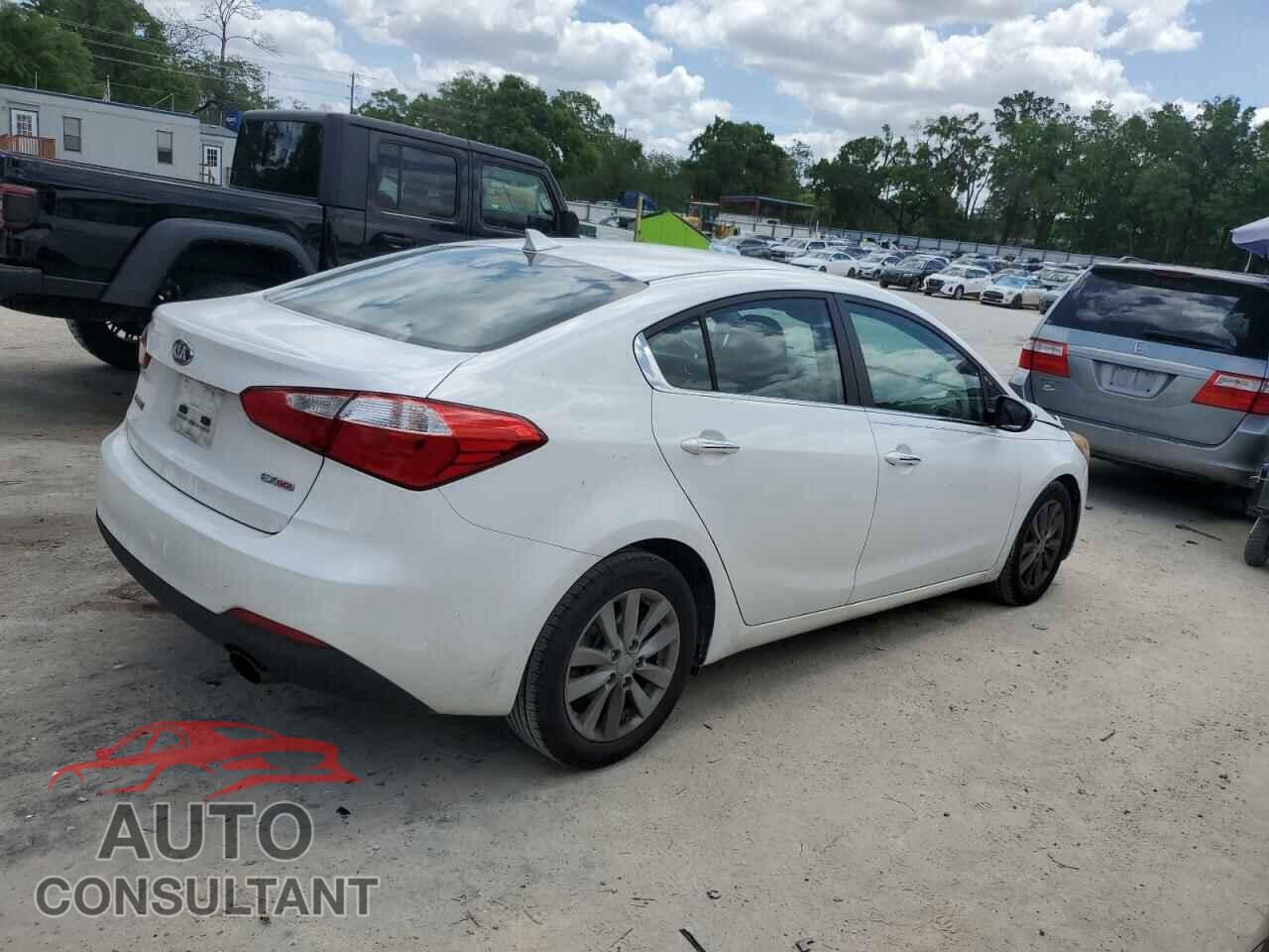 KIA FORTE 2015 - KNAFX4A86F5379256