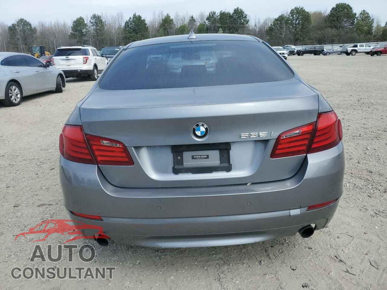 BMW 5 SERIES 2012 - WBAFR7C56CC808319