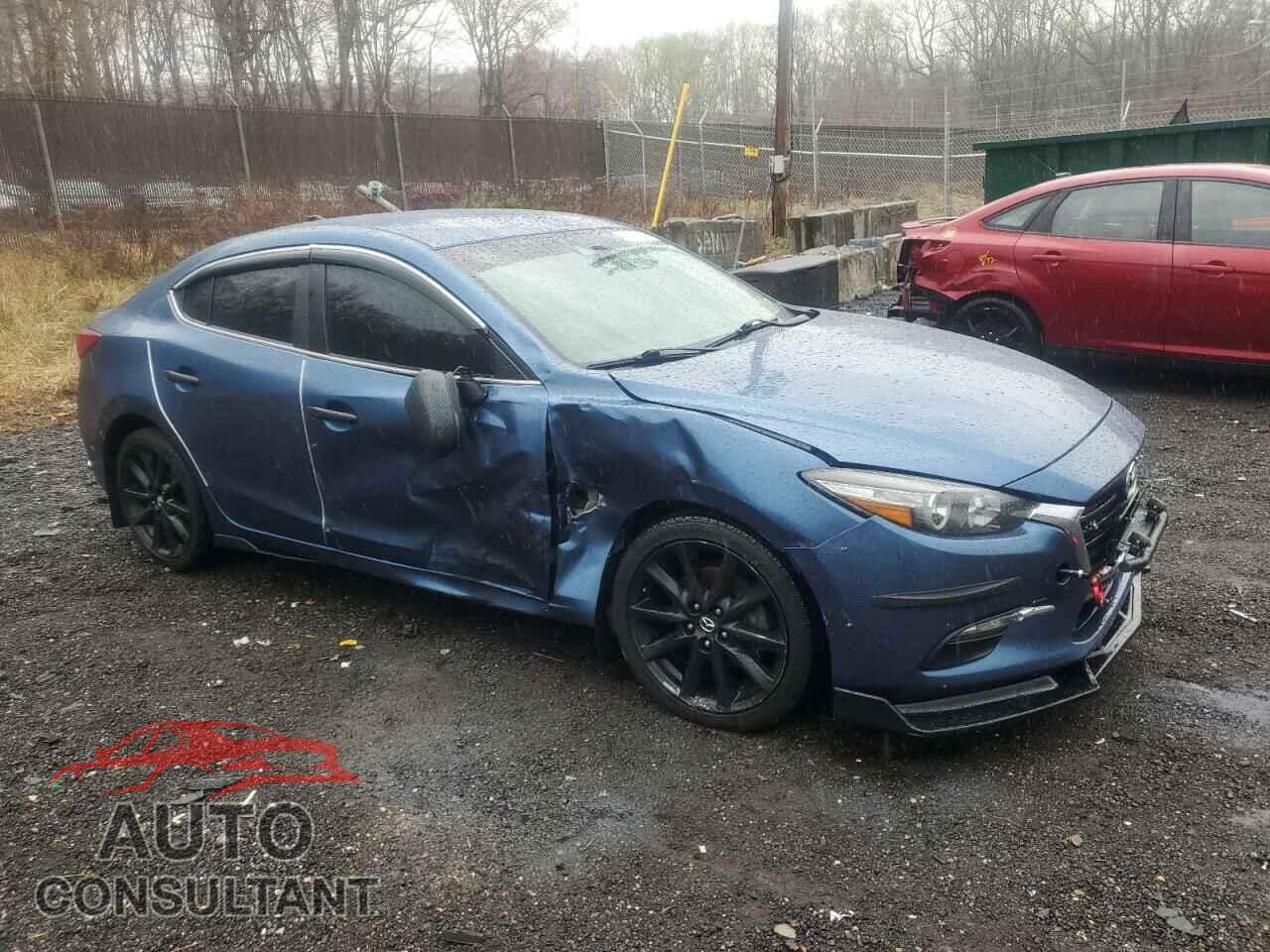 MAZDA 3 2018 - 3MZBN1V3XJM265670