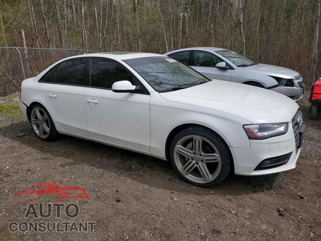 AUDI A4 2013 - WAUBFCFL8DN020058
