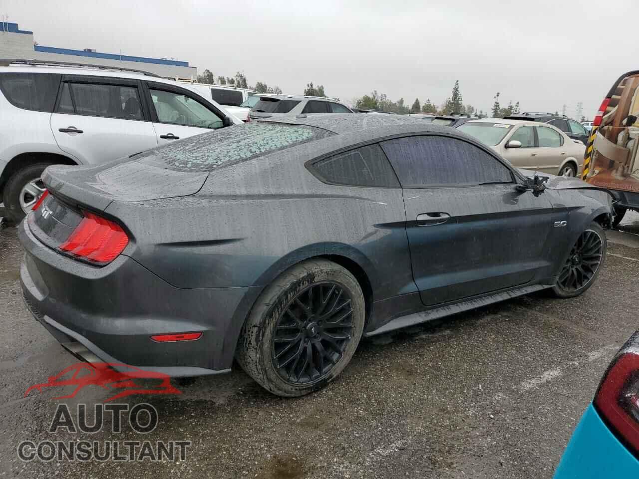 FORD MUSTANG 2018 - 1FA6P8CF0J5108844