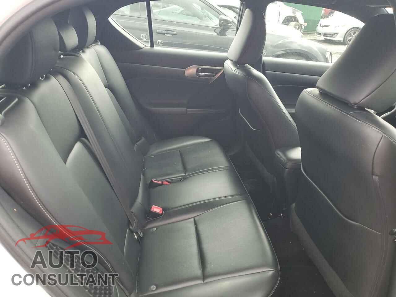 LEXUS CT 200 2014 - JTHKD5BH2E2207240