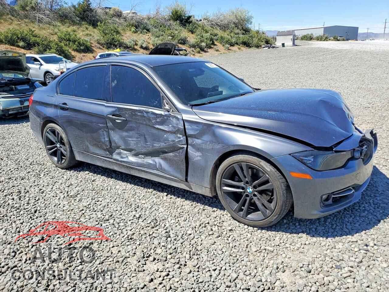 BMW 3 SERIES 2012 - WBA3C1C59CF432523