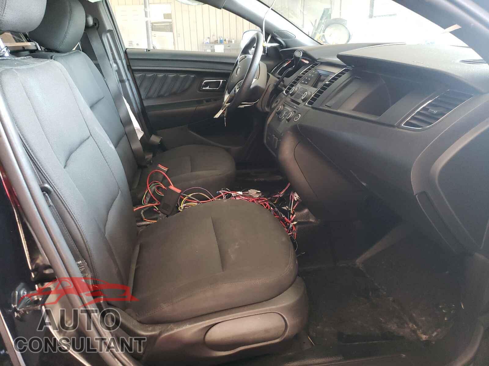 FORD TAURUS 2019 - 1FAHP2MK8KG103012
