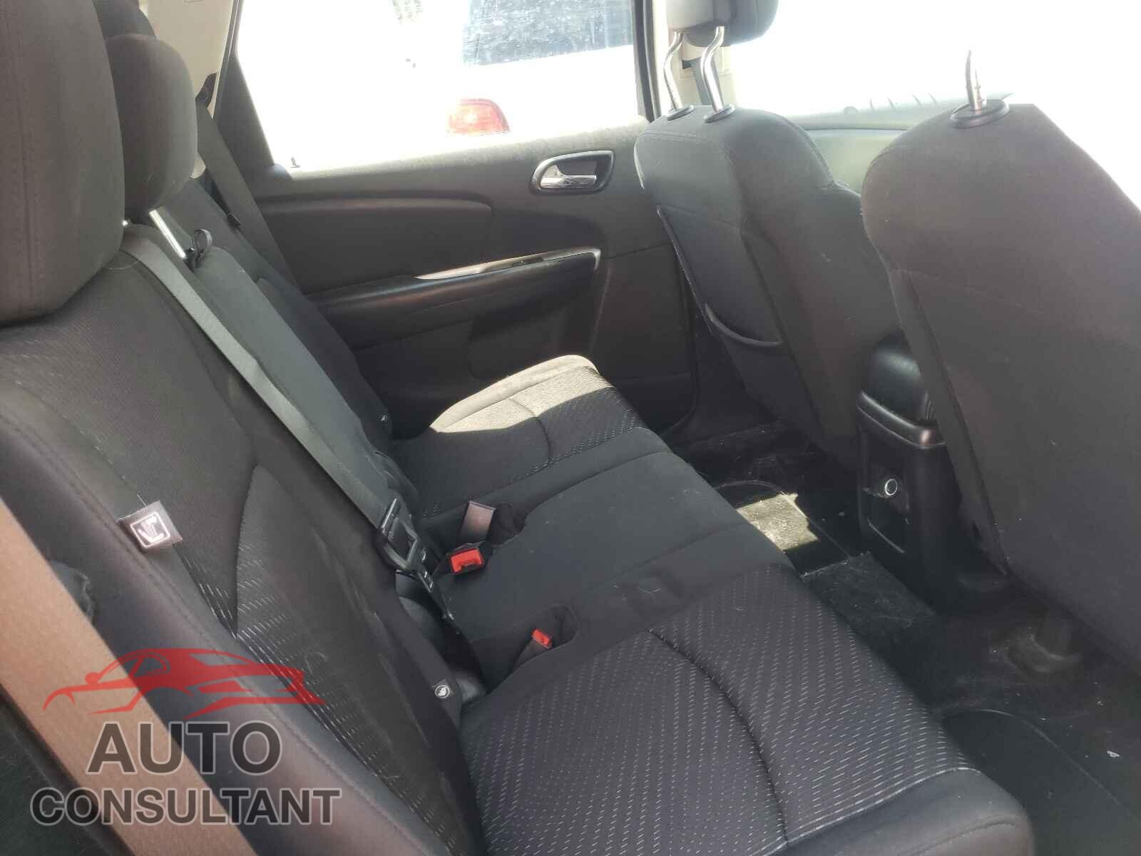 DODGE JOURNEY 2018 - 3C4PDCAB6JT242820