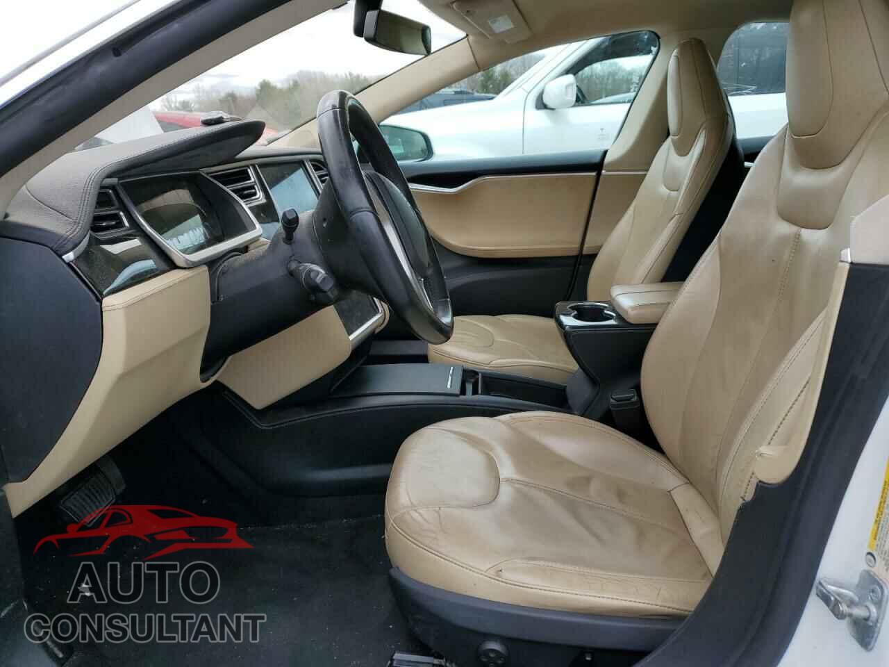 TESLA MODEL S 2013 - 5YJSA1DN6DFP11453