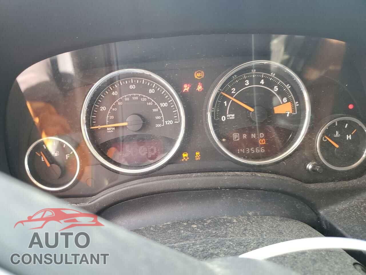 JEEP COMPASS 2015 - 1C4NJCCB1FD209329