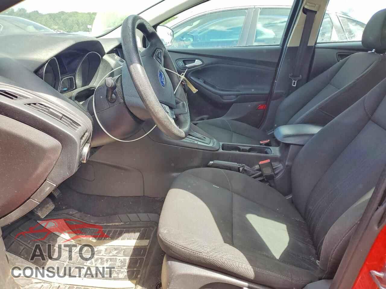 FORD FOCUS 2016 - 1FADP3F23GL235577