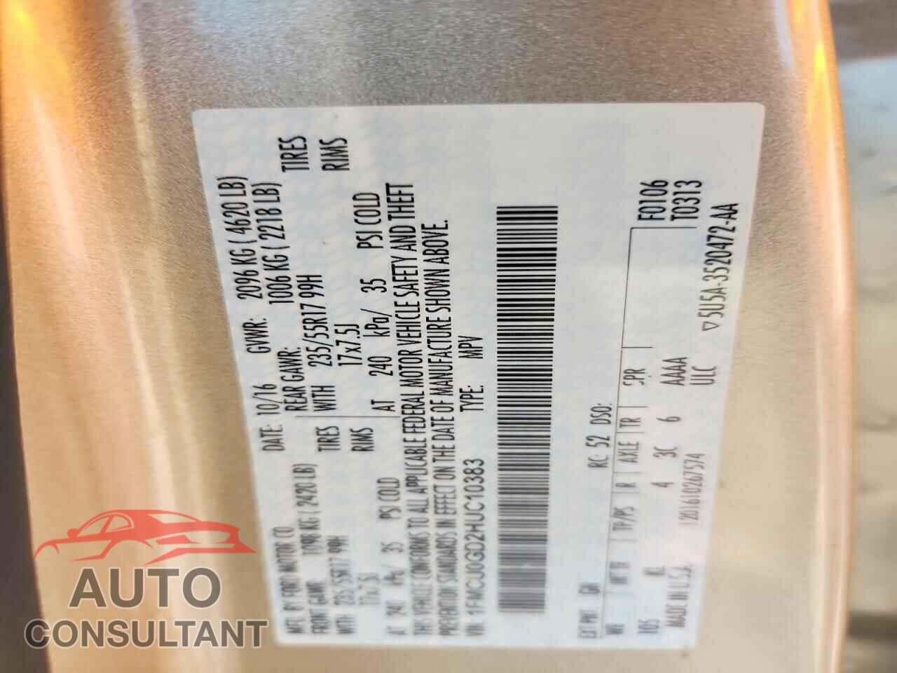 FORD ESCAPE 2017 - 1FMCU0GD2HUC10383