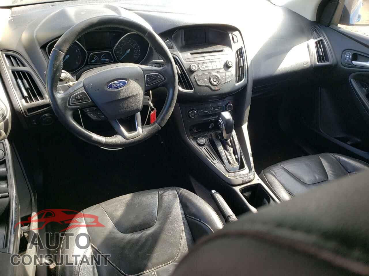 FORD FOCUS 2016 - 1FADP3K21GL397522