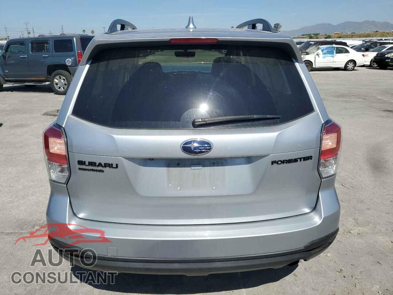 SUBARU FORESTER 2018 - JF2SJAEC9JH476086