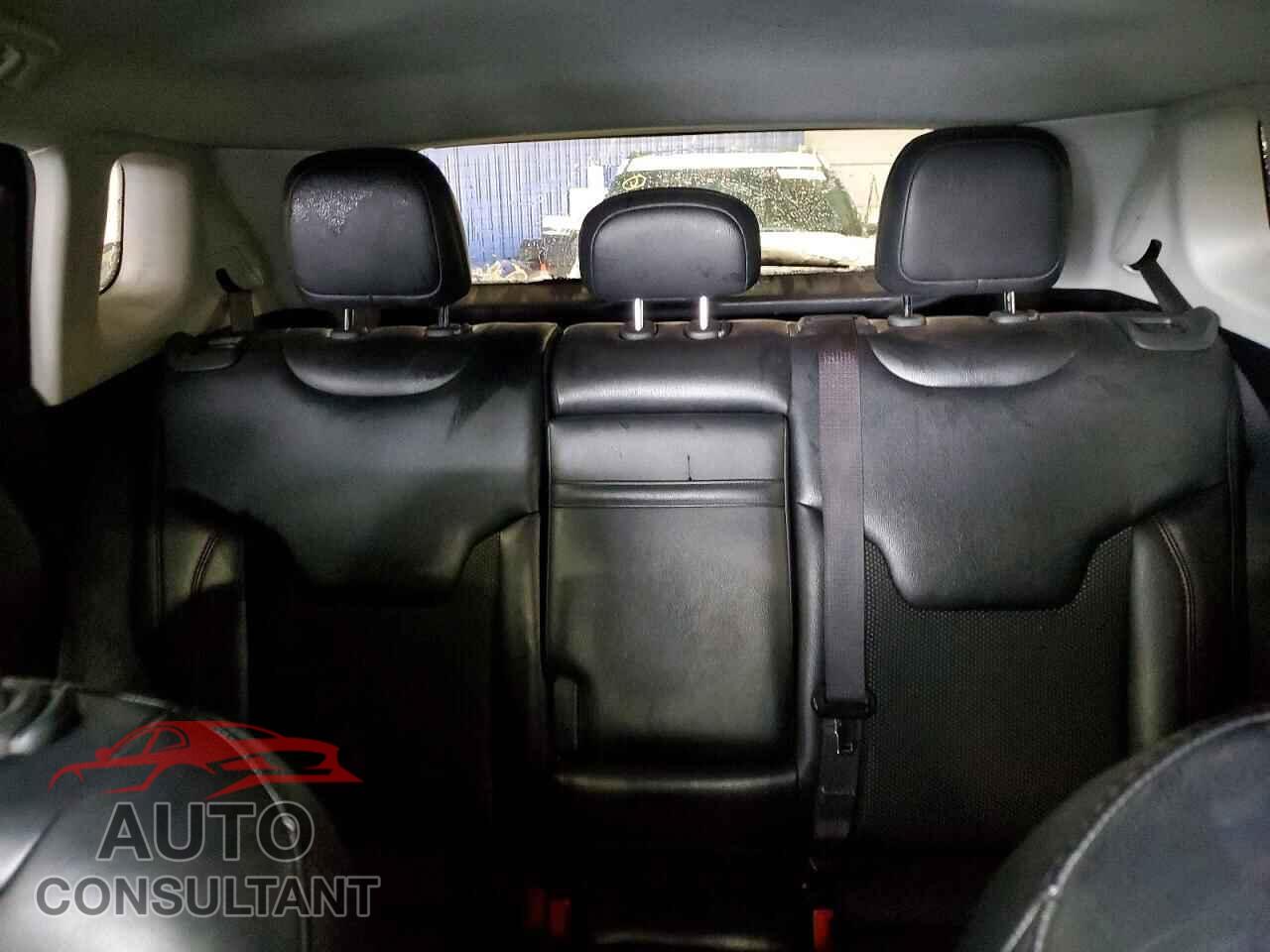 JEEP COMPASS 2019 - 3C4NJDDB2KT733260