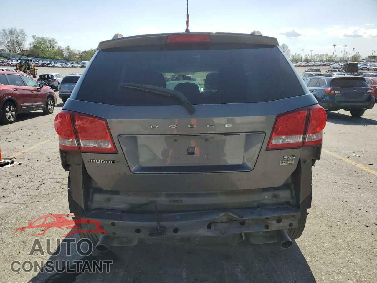 DODGE JOURNEY 2013 - 3C4PDCBG3DT571134