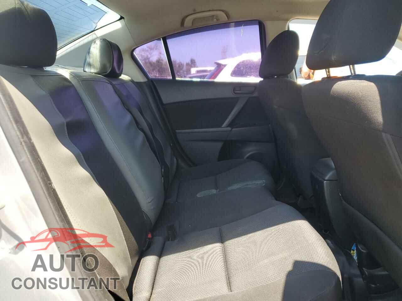 MAZDA 3 2011 - JM1BL1UF3B1497790