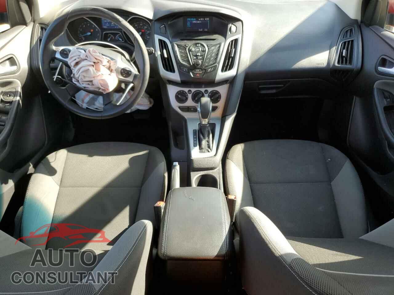 FORD FOCUS 2014 - 1FADP3K2XEL162923