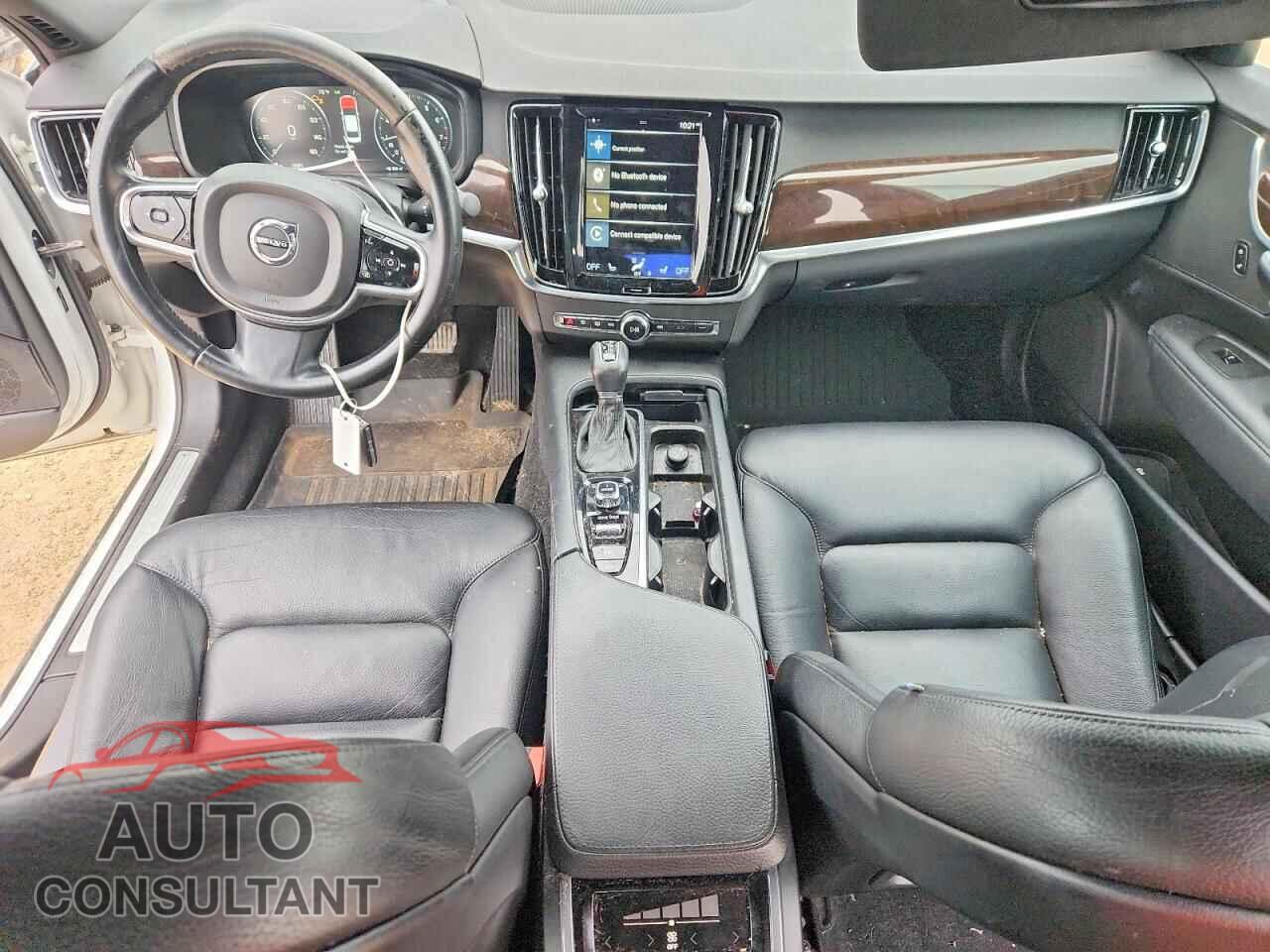VOLVO S90 2017 - YV1102AK4H1010983
