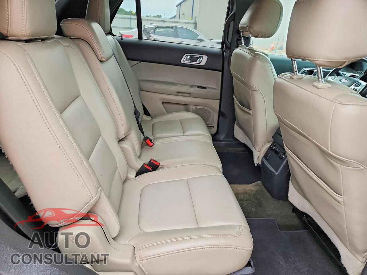 FORD EXPLORER 2013 - 1FM5K7D91DGC12156