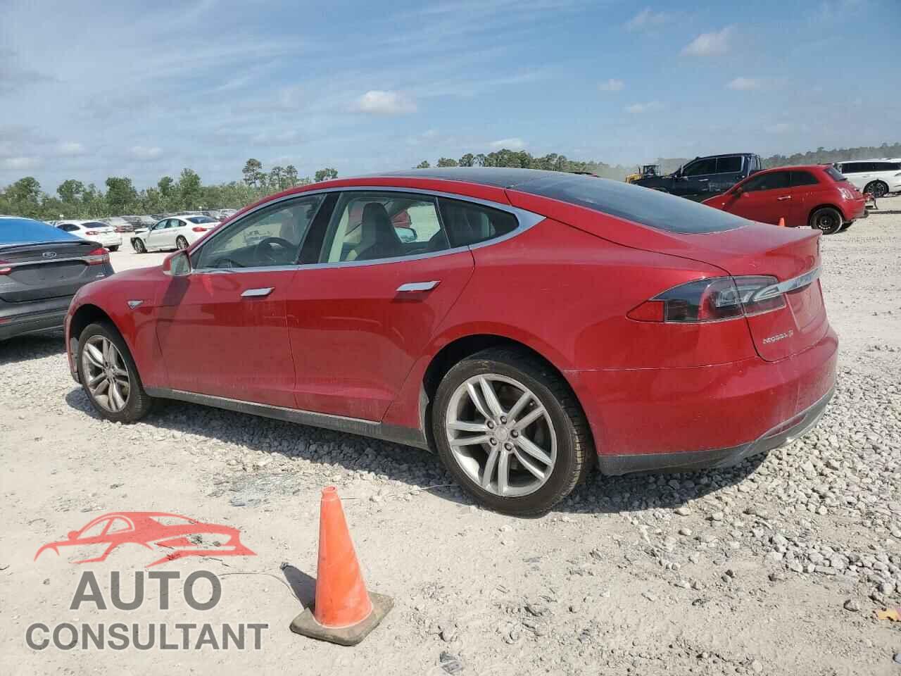 TESLA MODEL S 2014 - 5YJSA1H13EFP30664