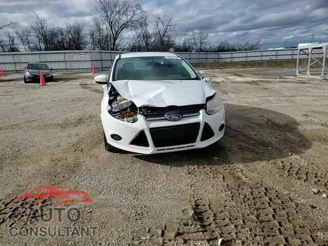 FORD FOCUS 2013 - 1FADP3F2XDL332142