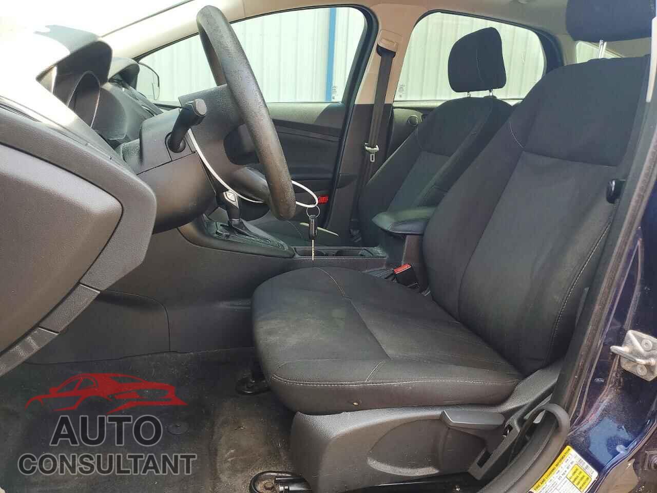 FORD FOCUS 2017 - 1FADP3M25HL327438
